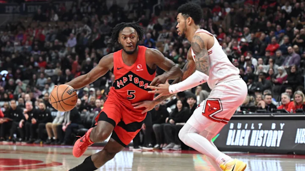 Toronto Raptors score win against new-look Bulls
