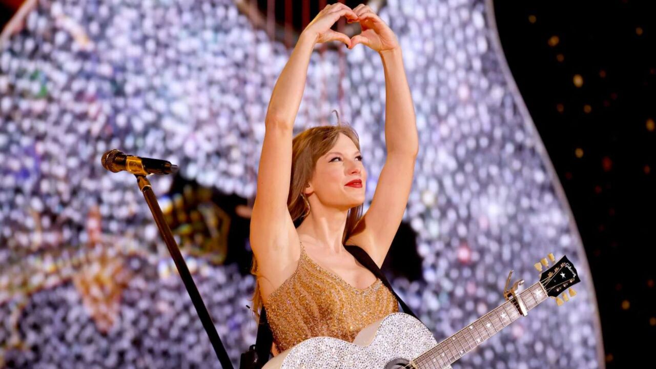 taylor swift tour to canada