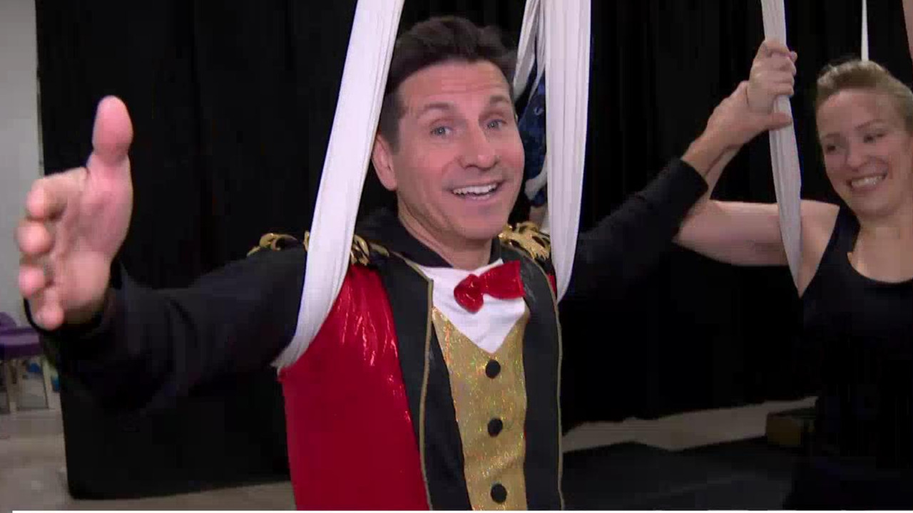 Rick steps into the circus spotlight at Cirque it, Work it