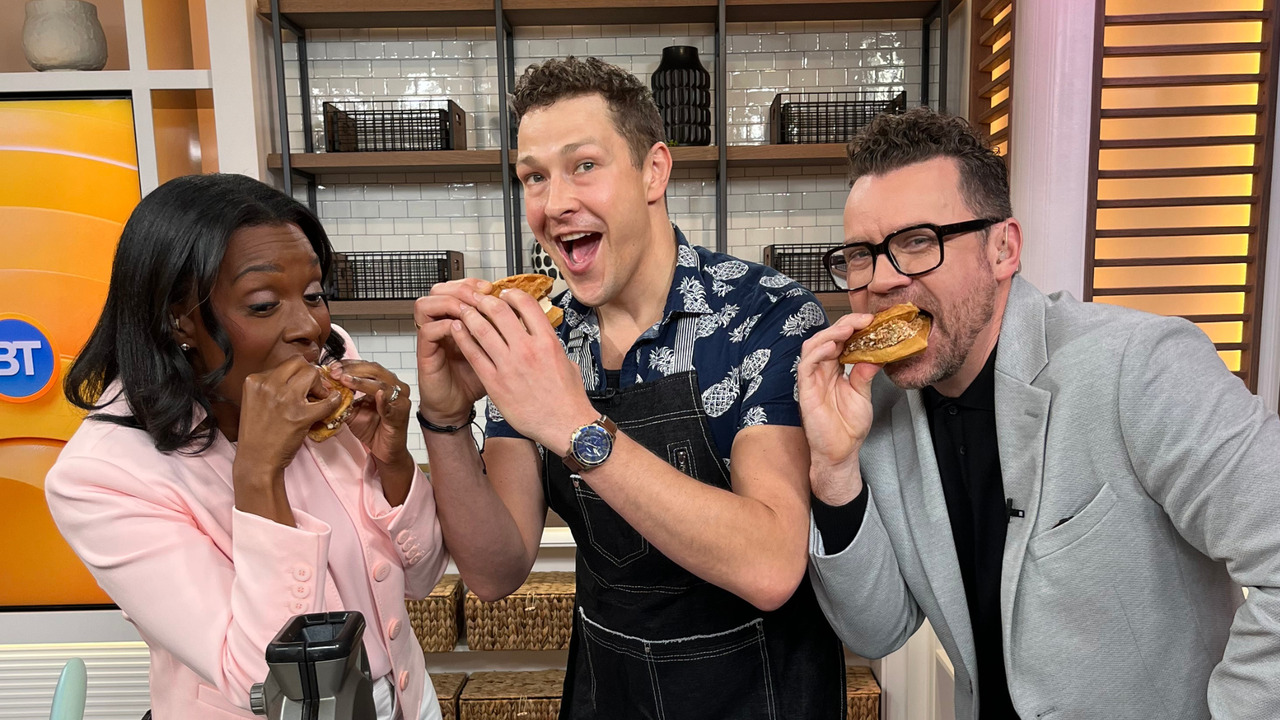 Bring back the sweetest childhood memories with these delicious waffle ice cream sandwiches