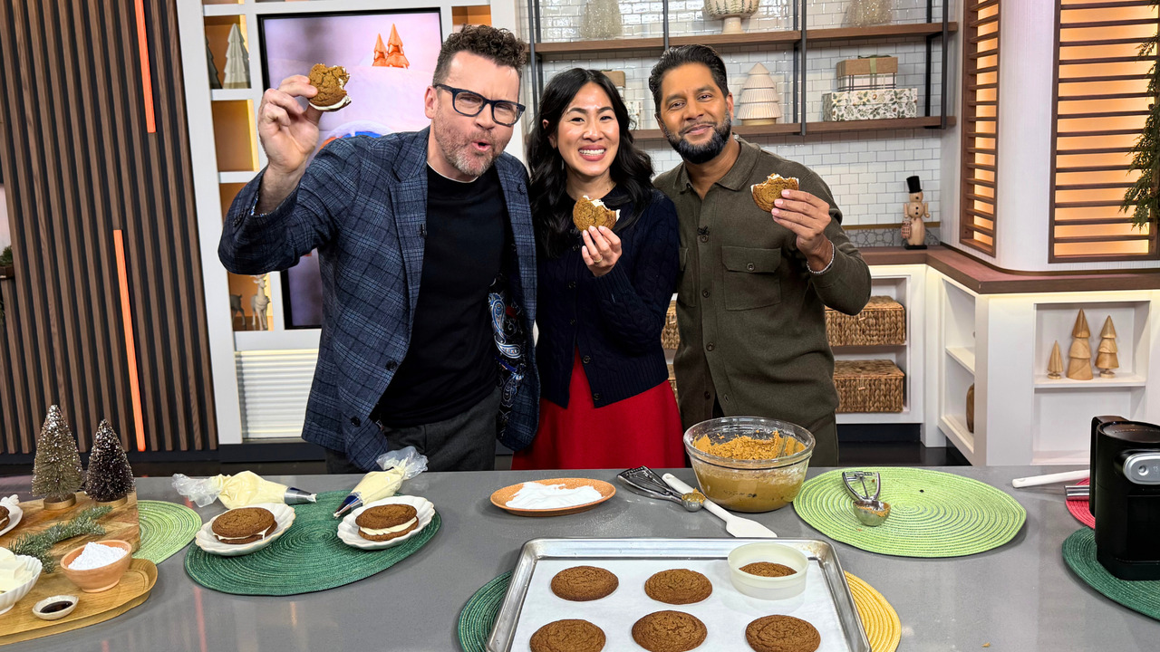 A simple + delicious molasses cookie sandwich recipe