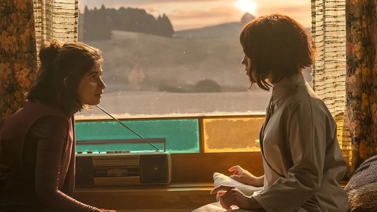 A look at the dystopian sci-fi flick, 'Klara and the Sun'