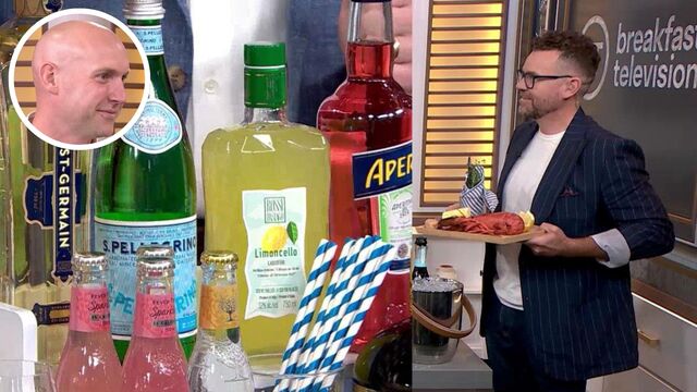 These chic coastal-inspired hosting tips will take your summer get-togethers to the next level