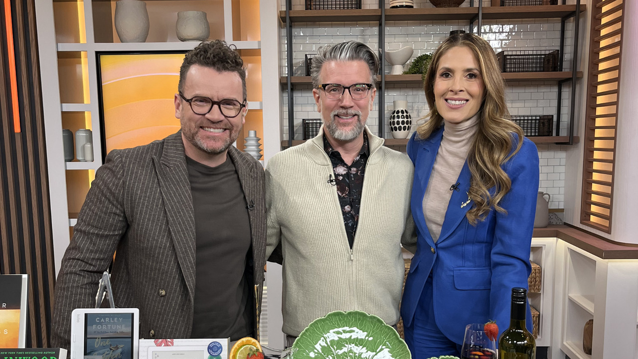 Creative ways to bring friends together during the cold season