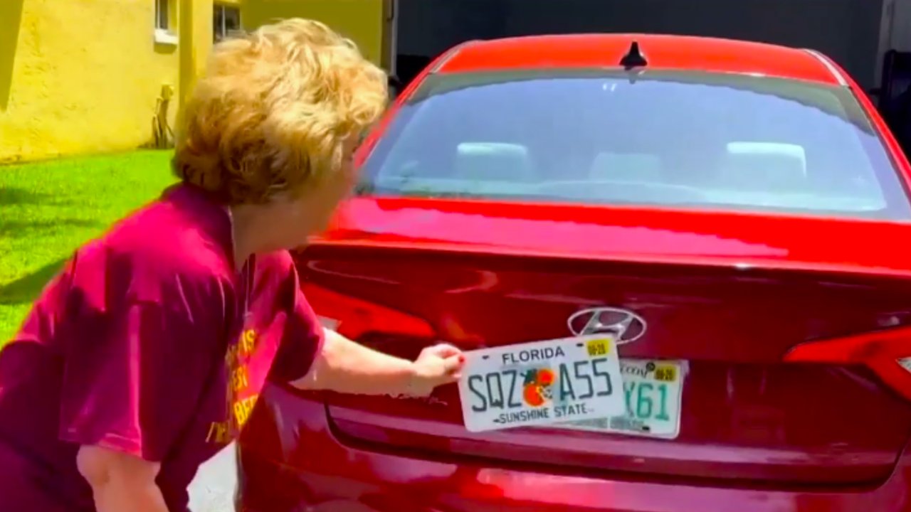 Florida license plate turning heads