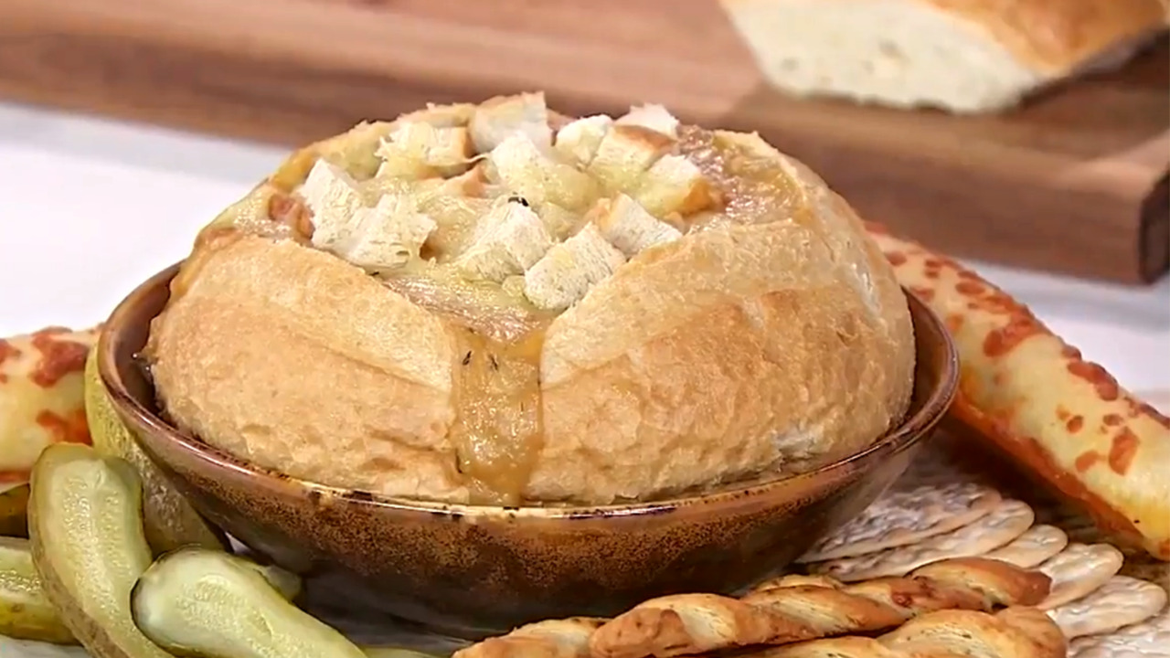 French onion cheese fondue - Video - Citytv | Watch Full TV Episodes Online & See TV Schedule