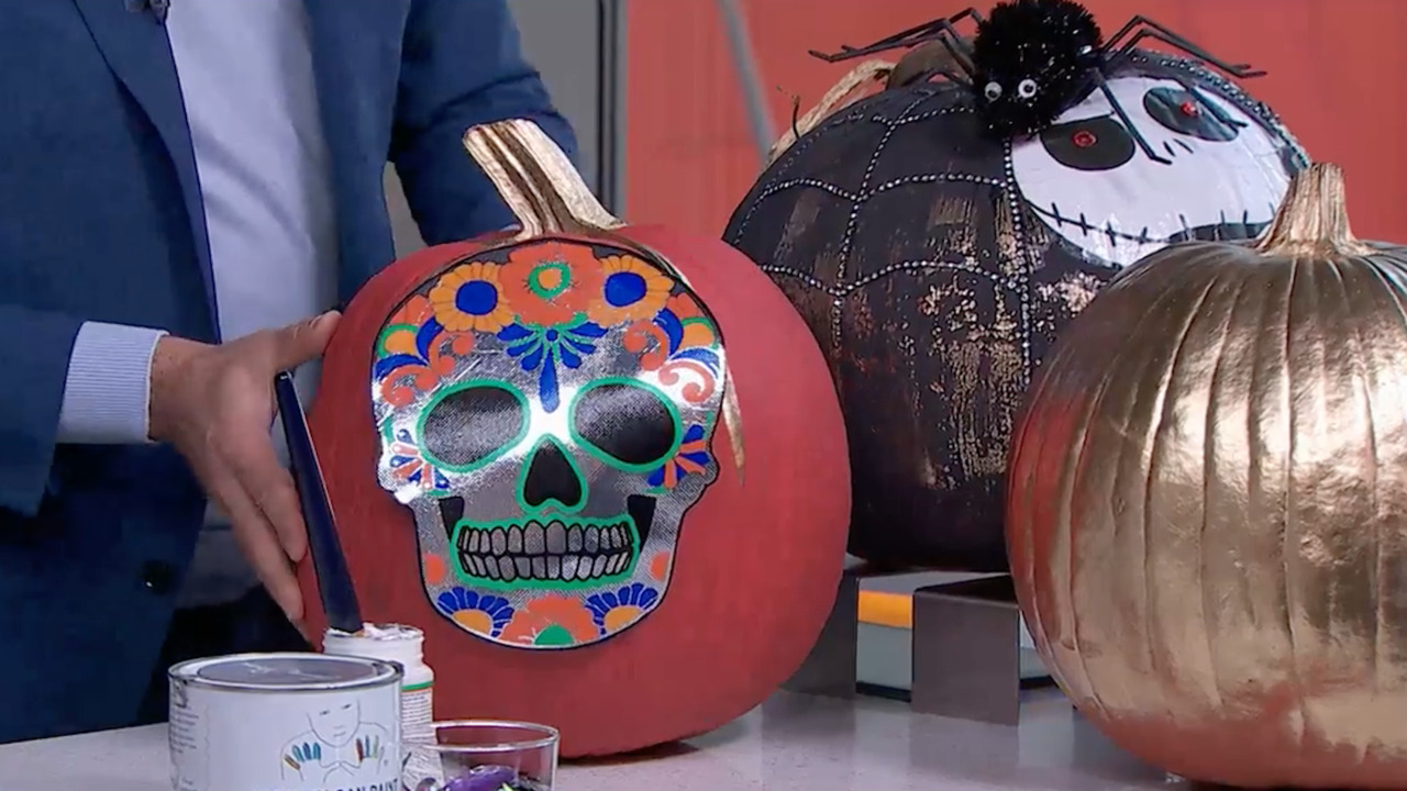 How to DIY paint your pumpkin like a pro