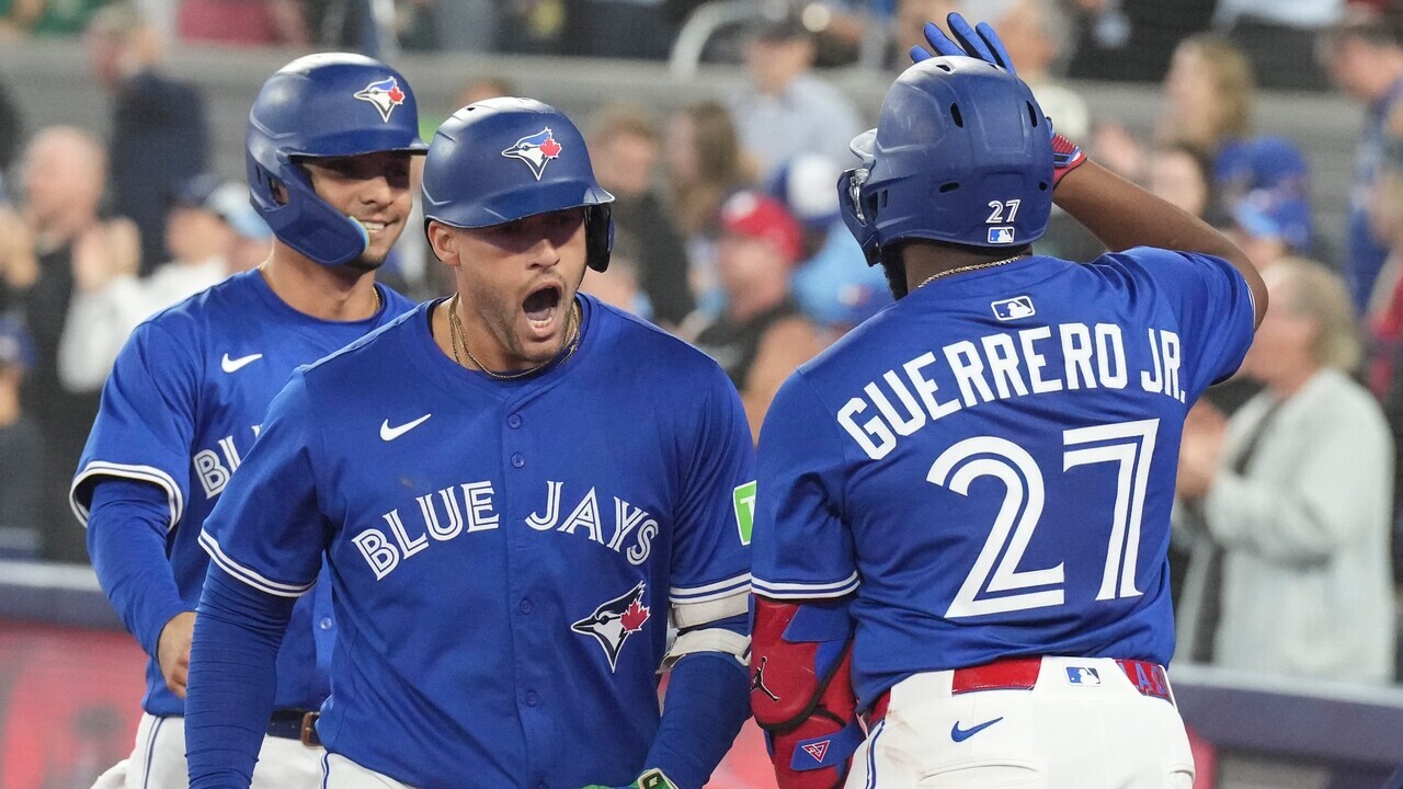 Blue Jays on brink of first playoff series victory in nearly a decade