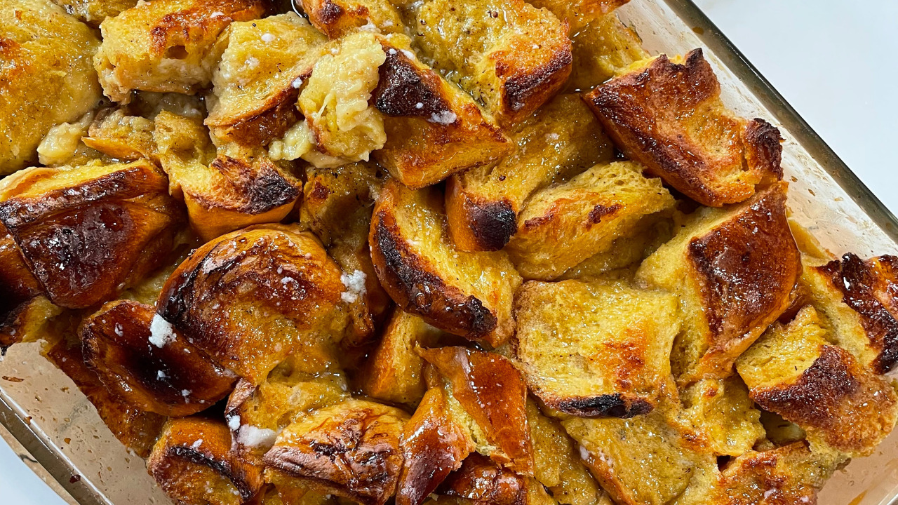 Spiced challah bread pudding with salted caramel