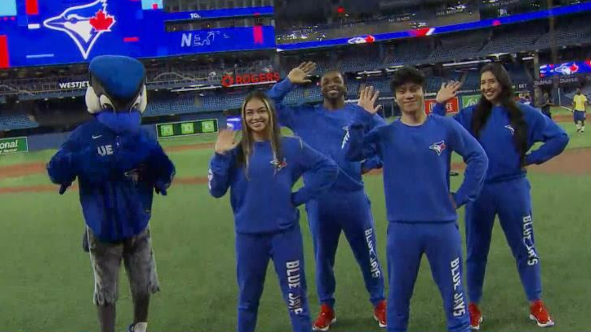 Toronto Blue Jays on X: When the DJ changes the song at the worst time 😂   / X