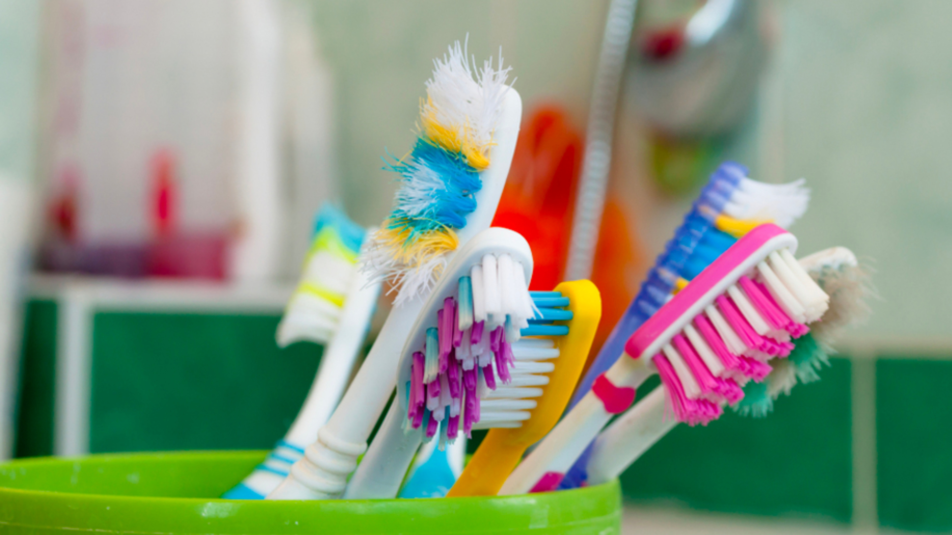 This dentists' teeth brushing recommendation may shock you