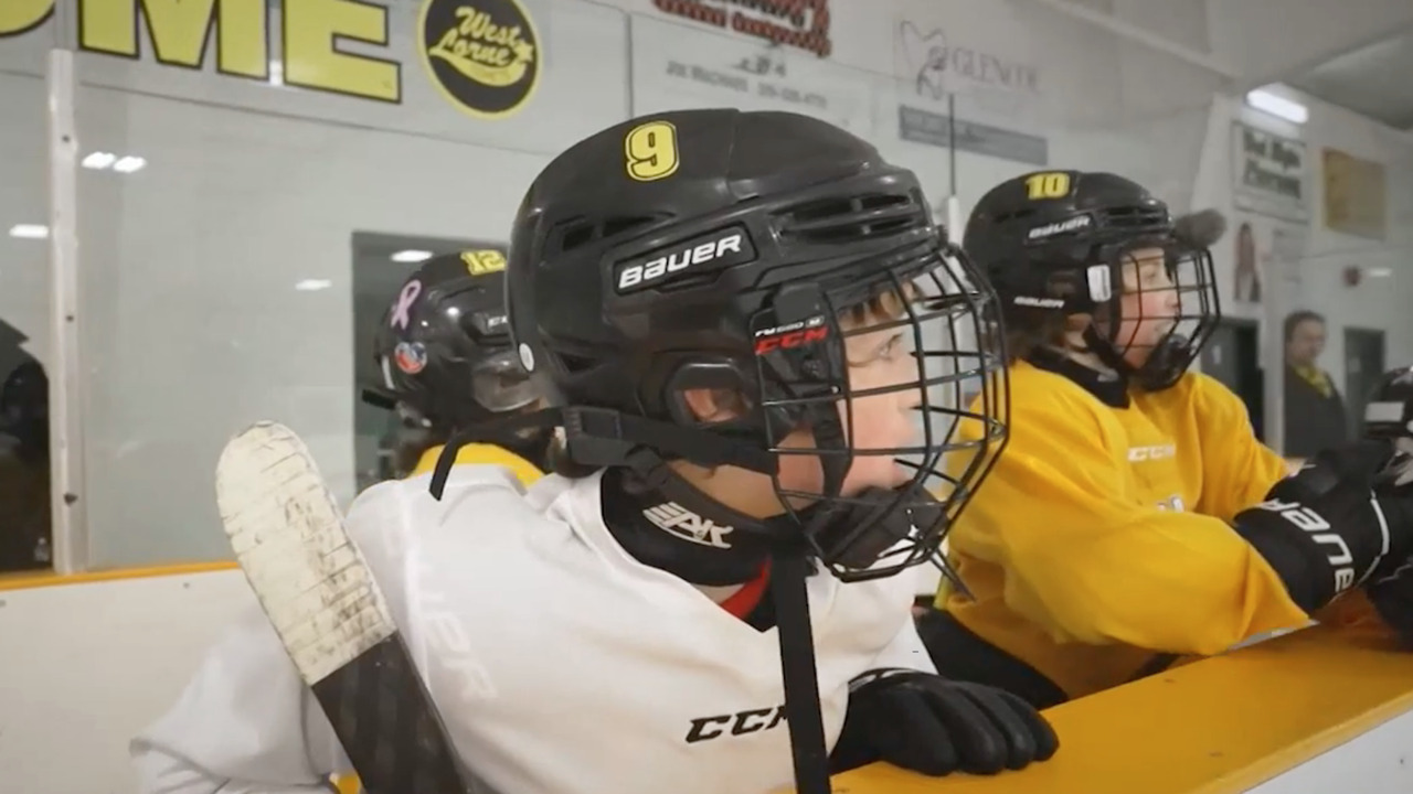 West Lorne, ON named 2023 Kraft Hockeyville finalist — here's their story
