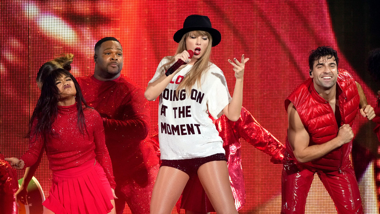Some Vancouver Taylor Swift fans to receive refund on 'Eras Tour' tickets