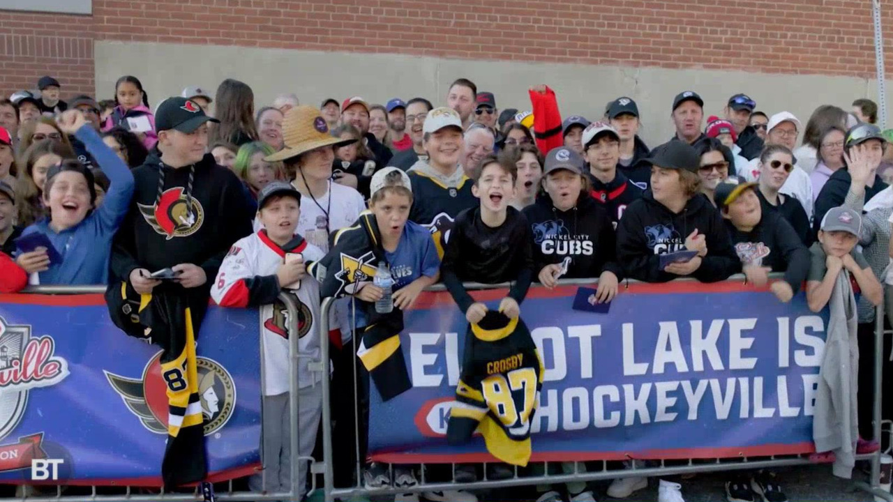 Meet the top two communities competing for Kraft Hockeyville prizes