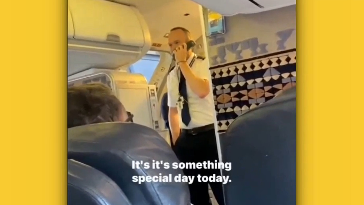This pilot's special message to his mom will melt your heart