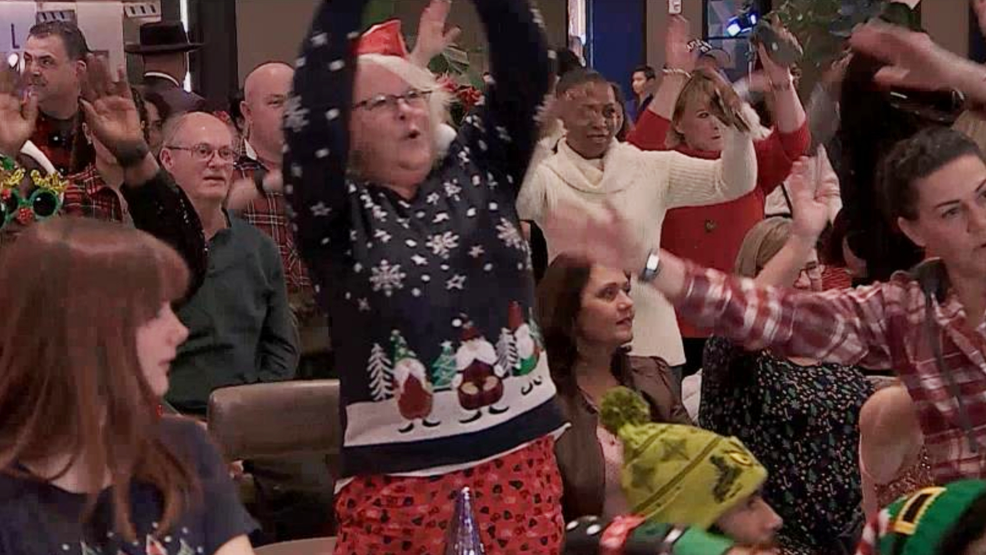 Our BT viewers just attempted a LIVE crowd wave