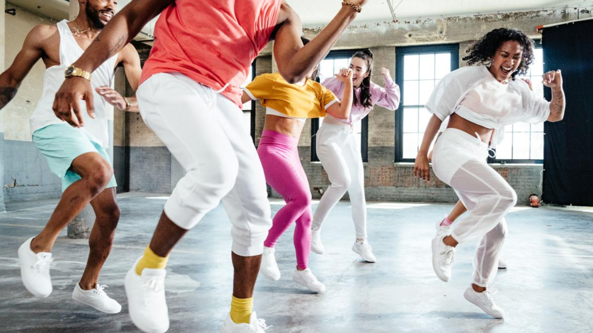 Get your dance on with this soca sweat workout – Breakfast Television