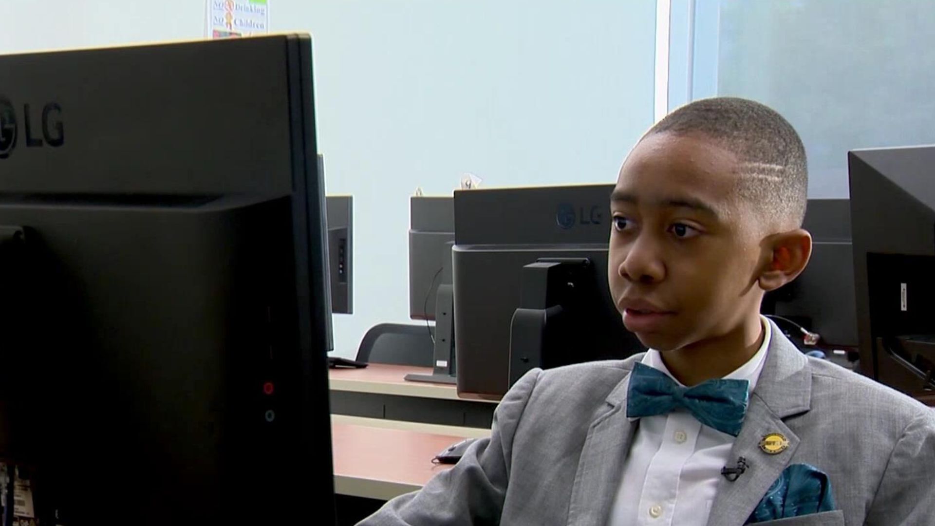 Meet a 14-year-old freshman who just started university