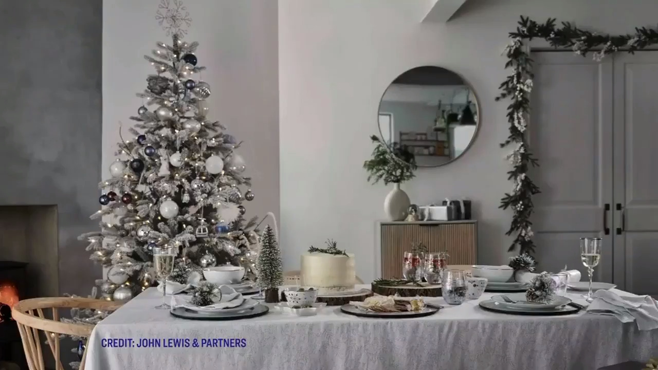 4 Ways to Get Scandinavian-Inspired Christmas Decor Style - Gluckstein Home