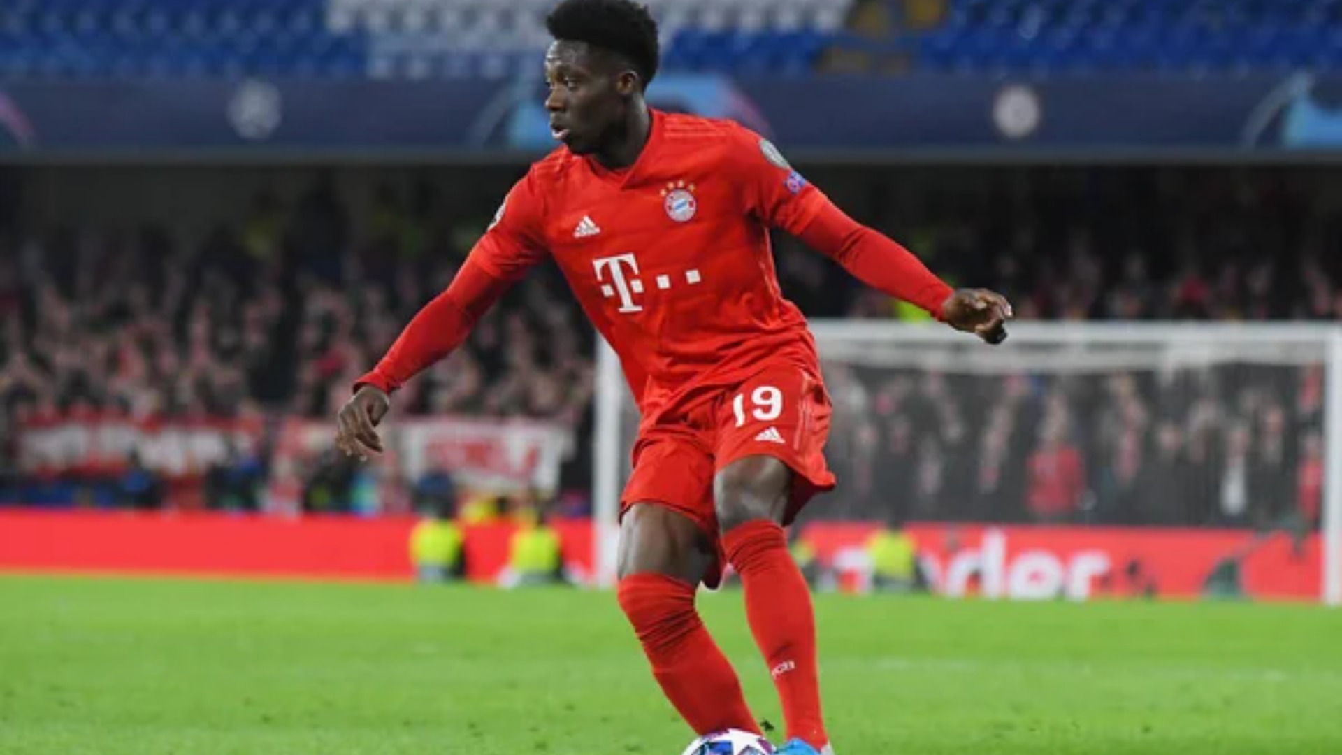 Alphonso Davies to miss 3 World Cup qualifiers due to heart condition