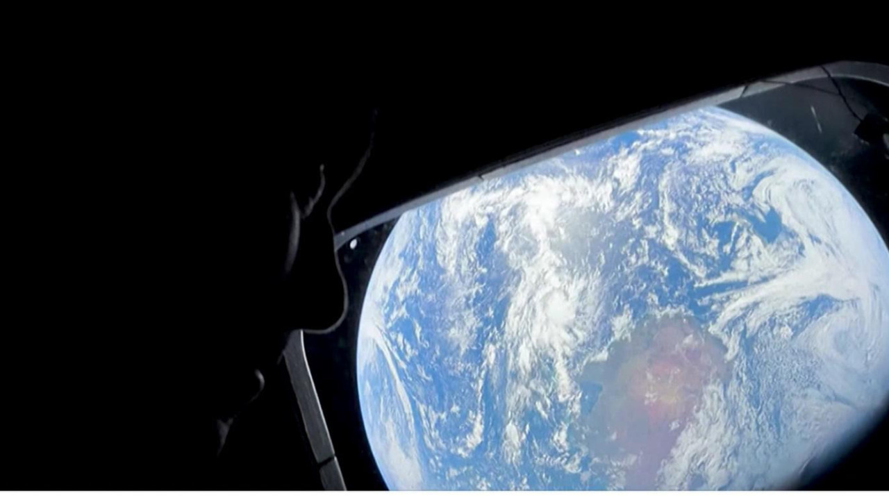 Check out these next-level photos from the Artemis II mission that are out of this galaxy