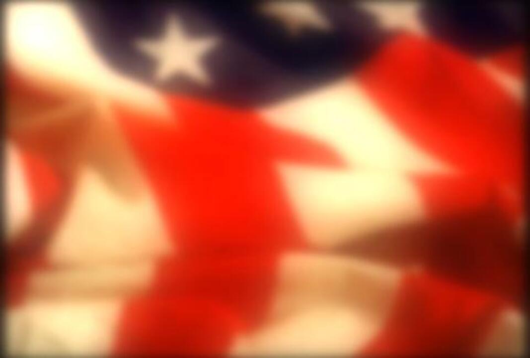 Flag Blur Pan 2