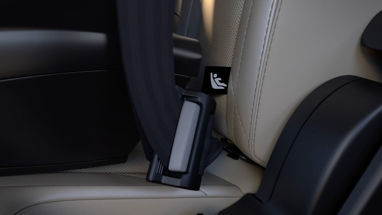 Stuck seatbelt around car seat : r/howto
