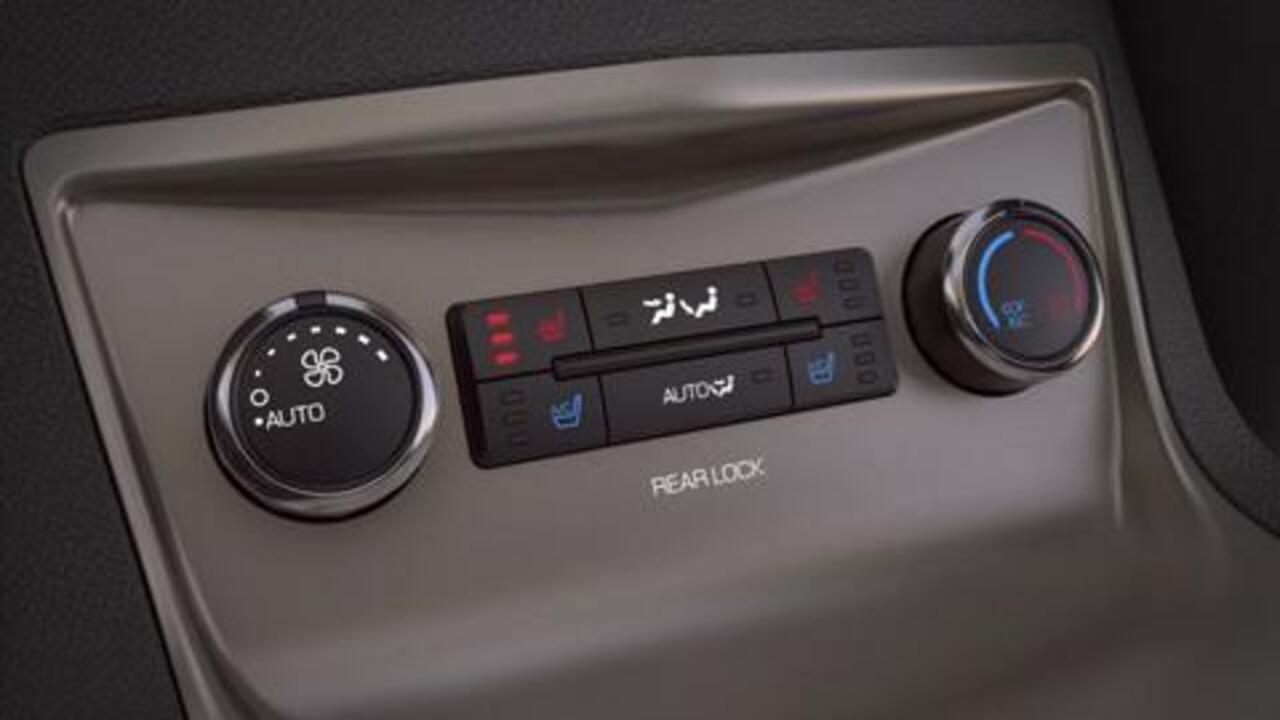 Heated/Cooled Rear Seat Controls