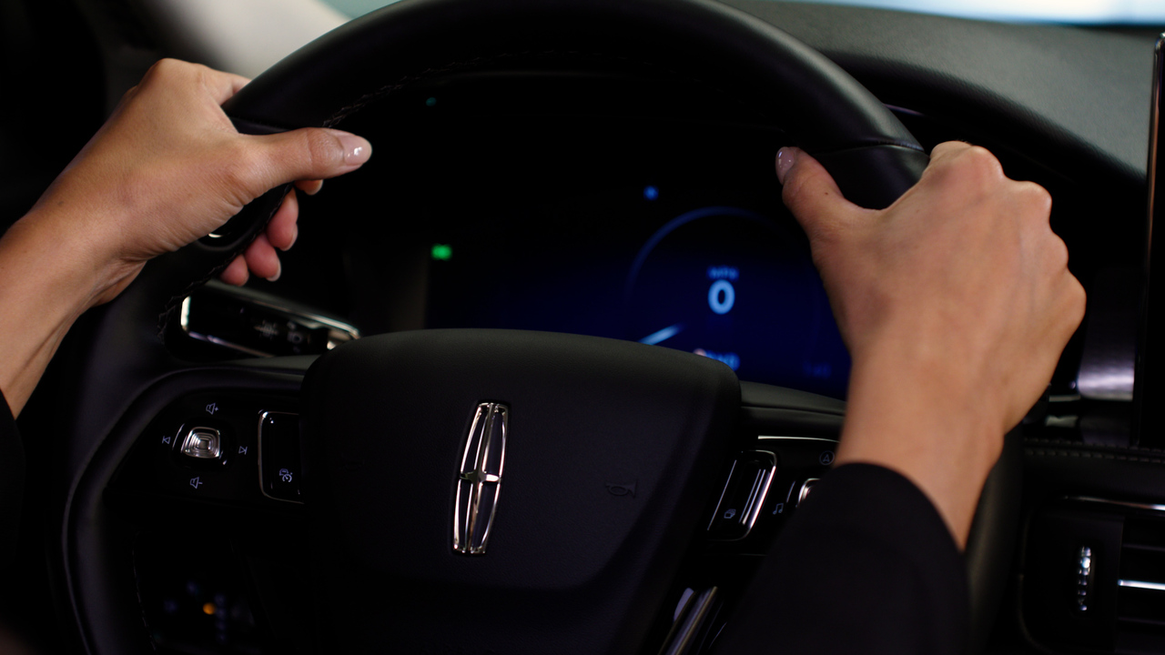 Lincoln Heated Steering Wheel