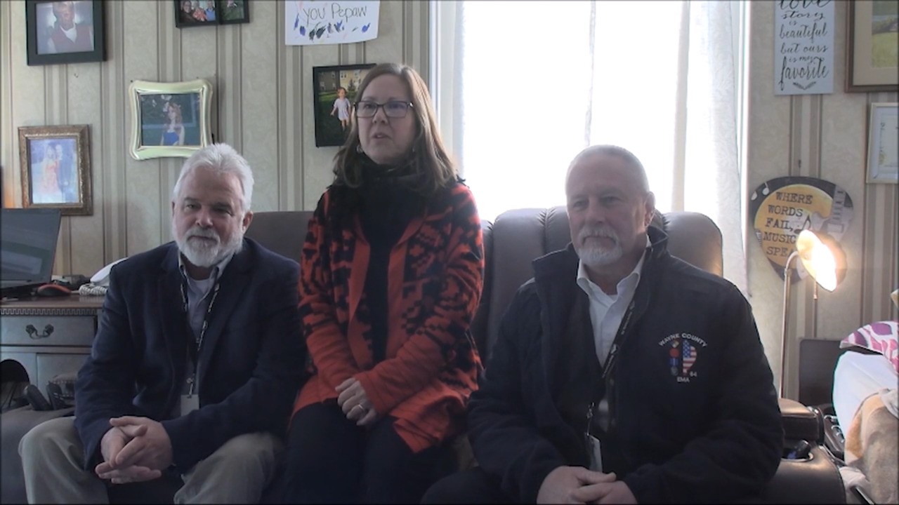 Wayne County Commissioner and Hawley Farmers Market PA Country Roads