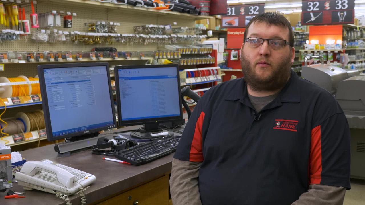 East Grand Forks Hardware Hank Strengthens Customer Service with Epicor