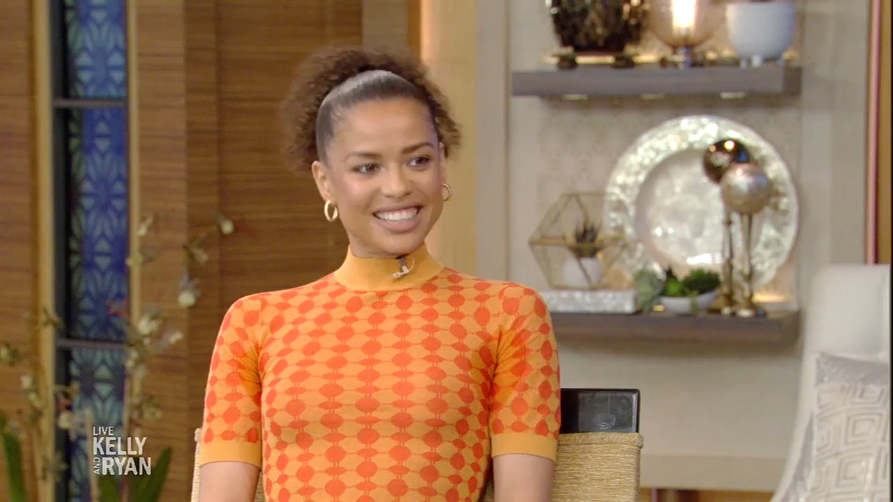 gugu mbatha madre cruda