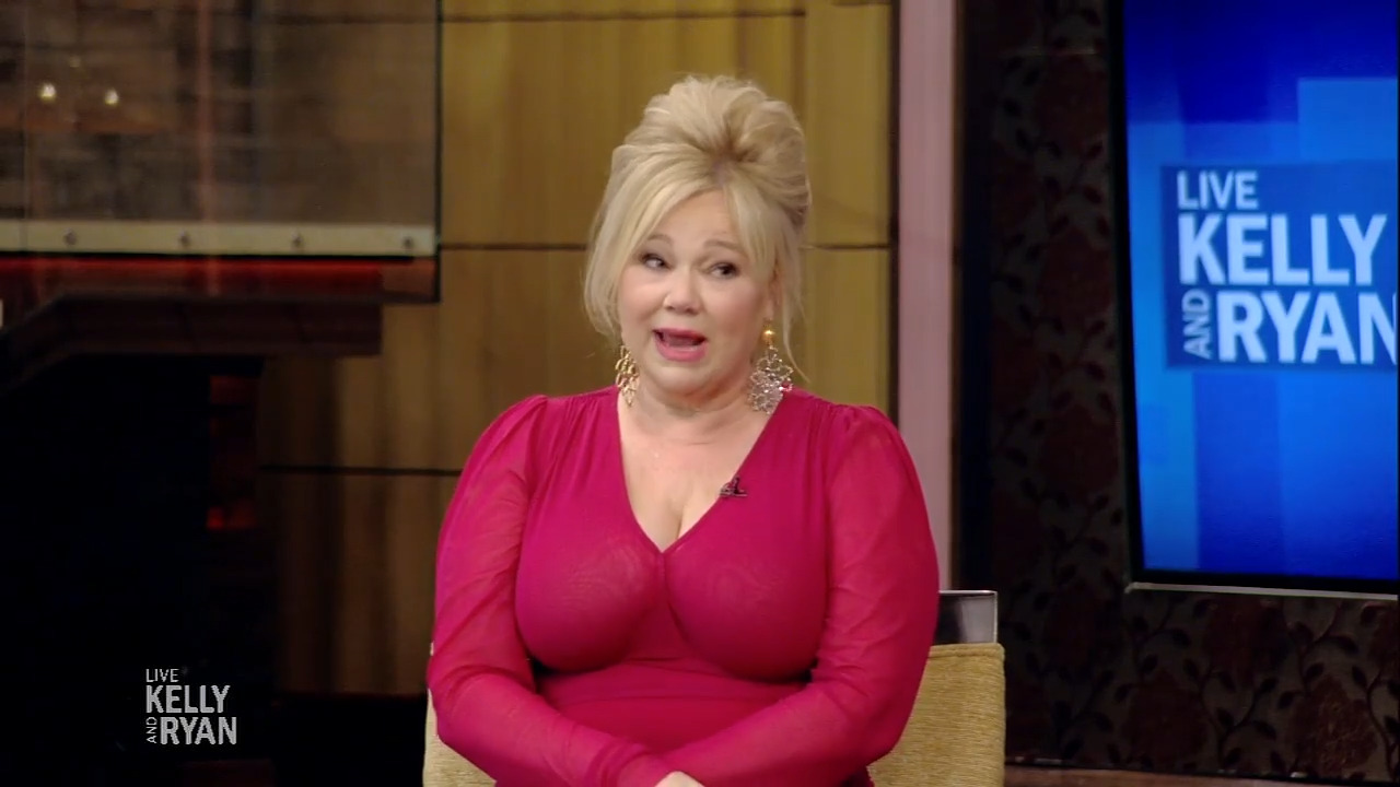 Caroline Rhea Is Back in the Dating World | LIVE with Kelly and Mark