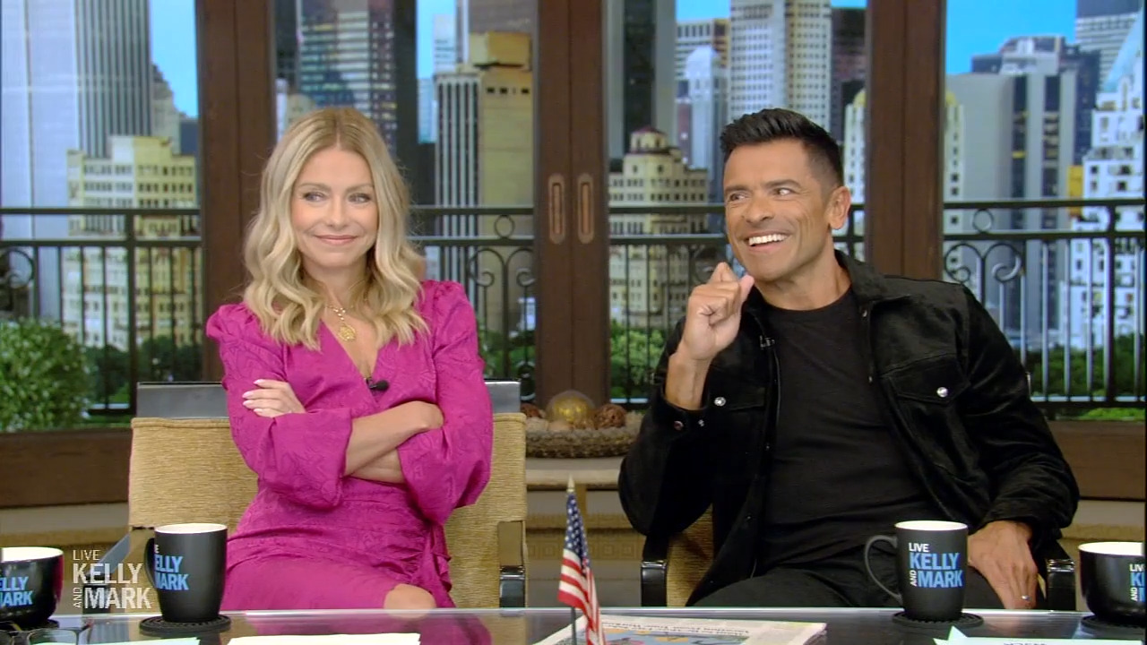 LIVE with Kelly and Mark | Welcome to the official website for the nationally syndicated talk show LIVE with Kelly and Mark.