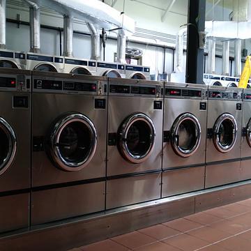 WOODY’S LAUNDROMAT - 34 Photos & 206 Reviews - 1841 Park Blvd, Oakland ...