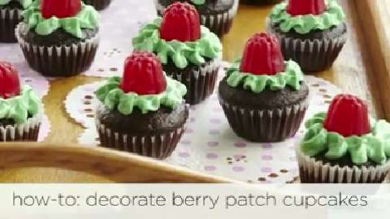 How to decorate pretty cupcakes