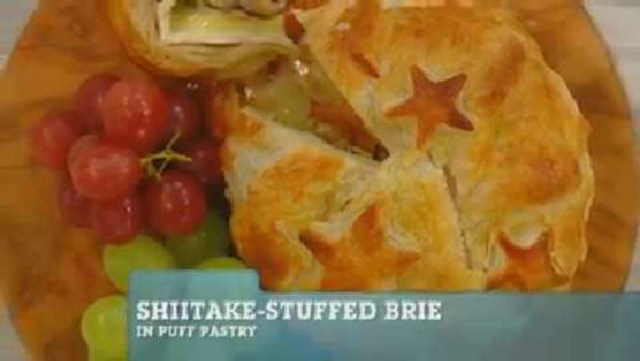 Best Recipes Ever: Shiitake-Stuffed Brie in Puff Pastry