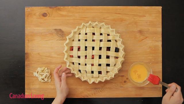 How to make a lattice top pie with this simple technique