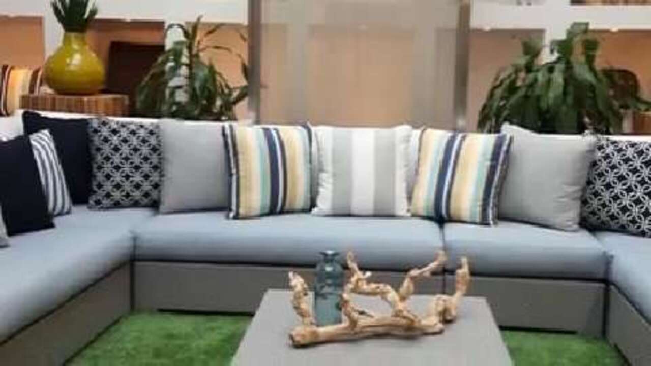 How to mix and match your patio décor