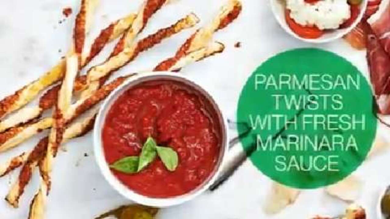 Party ap: Parmesan Twists With Fresh Marinara Sauce