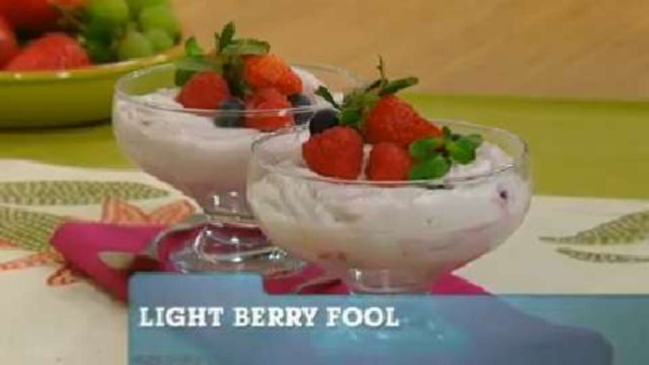 Best Recipes Ever: Light Berry Fool Dessert