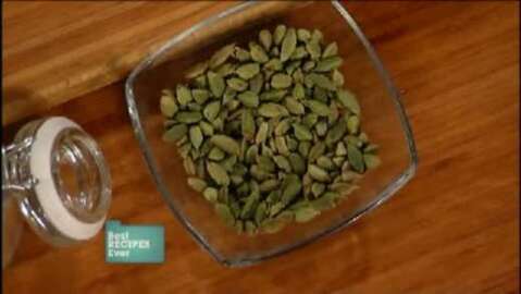 How to cook and spice with cardamom