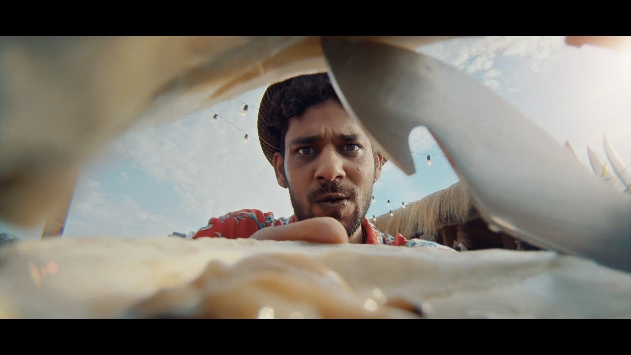 The world is your oyster, quite literally, in this eye-catching