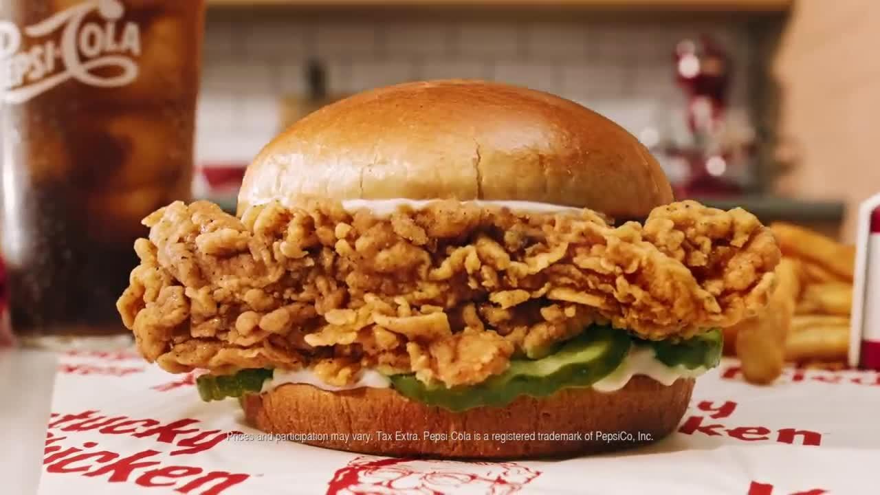 KFC bombs burger rivals with billboards hyping its new crispy chicken  sandwich | Ad Age