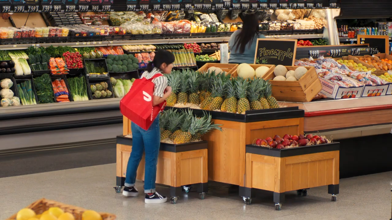 How DoorDash Plans to Dominate Grocery Delivery and Beat Instacart