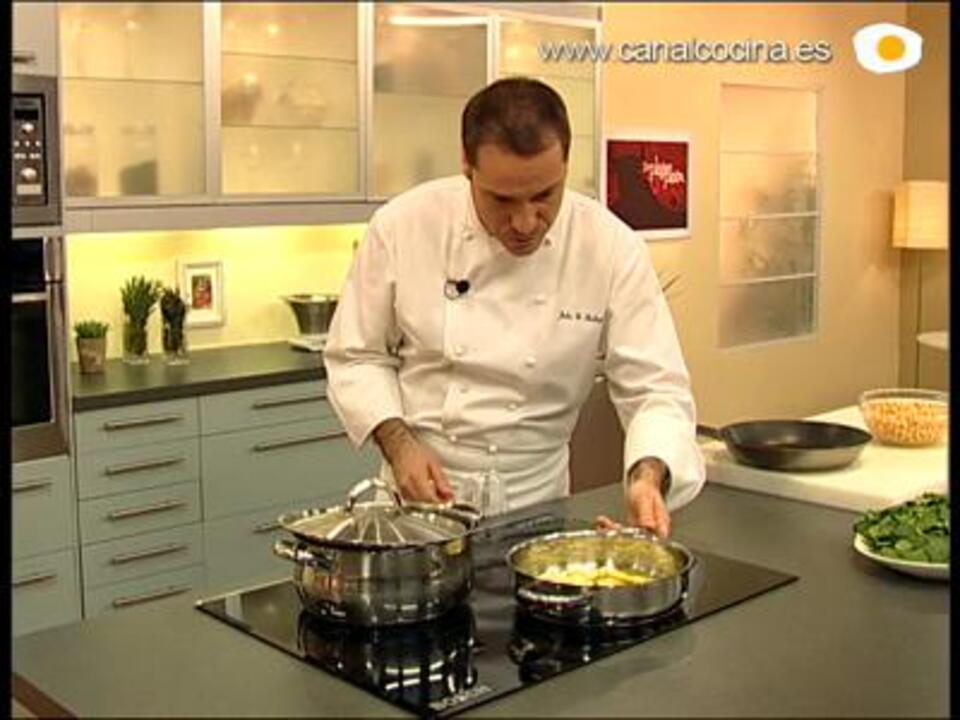 Ensalada de espinacas en bol comestible - Gonzalo D'Ambrosio - Receta -  Canal Cocina