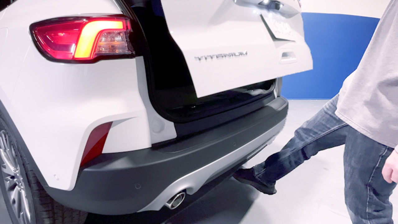 FOOT-ACTIVATED Liftgate