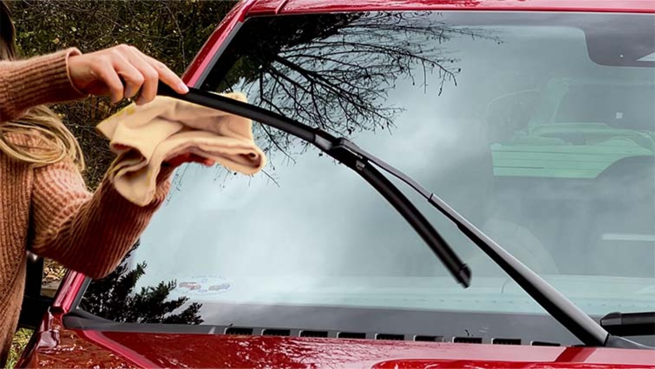 Cleaning The Windshield Wipers