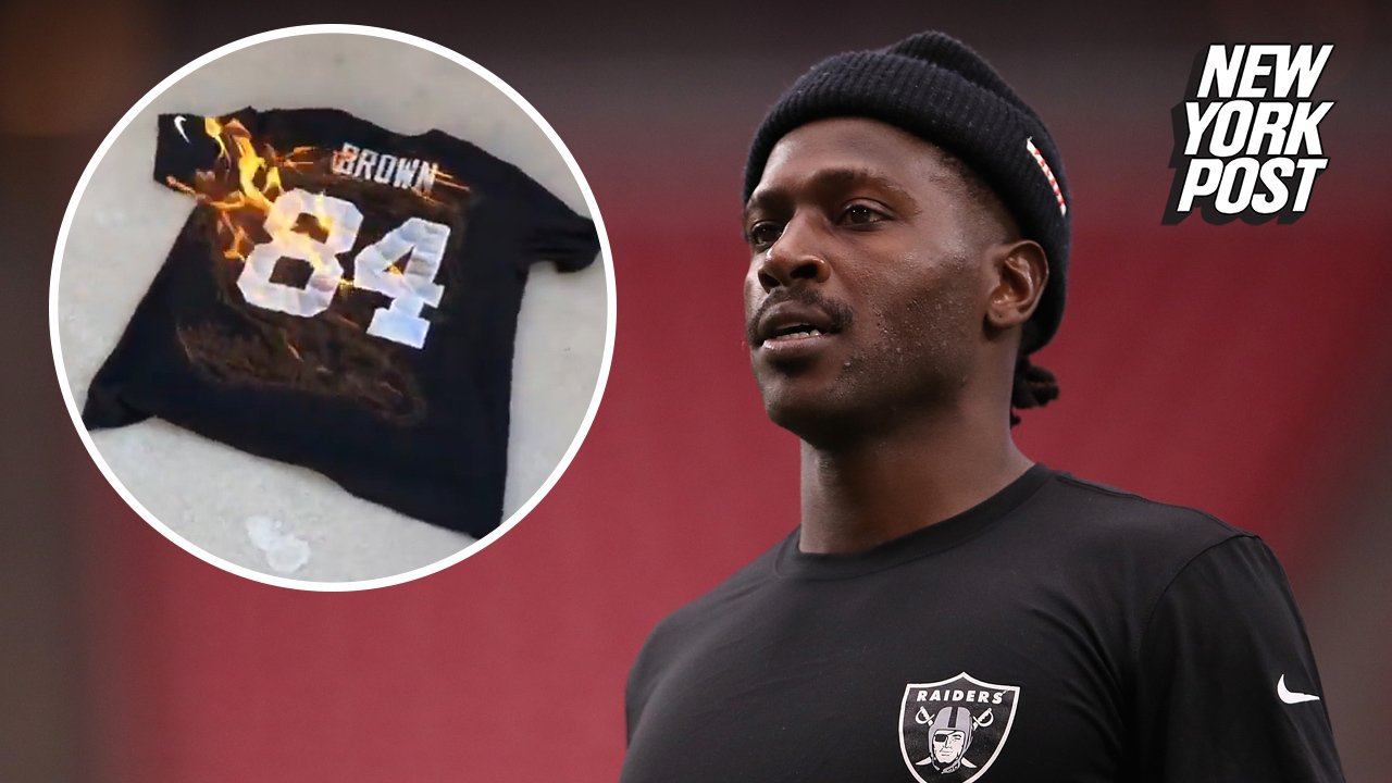 Angry Raiders Fans Set Fire To Antonio Brown Jerseys