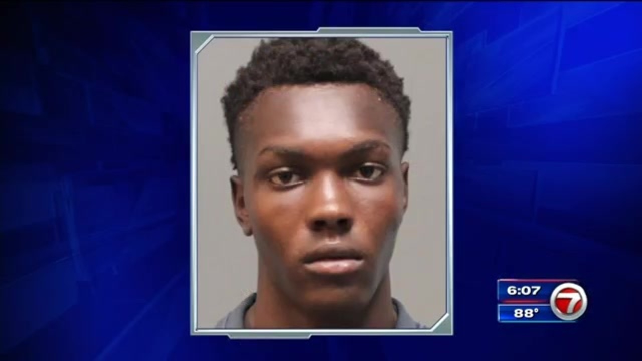 Juvenile Suspect Arrested For Shooting Security Guard At Sw Miami Dade Apartment Complex Wsvn 7news Miami News Weather Sports Fort Lauderdale